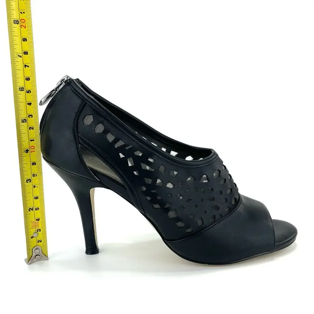 Tahari Lilith Black Stiletto Heels Sz 8.5 Open Toe Leather Laser Cut-Out Accent
